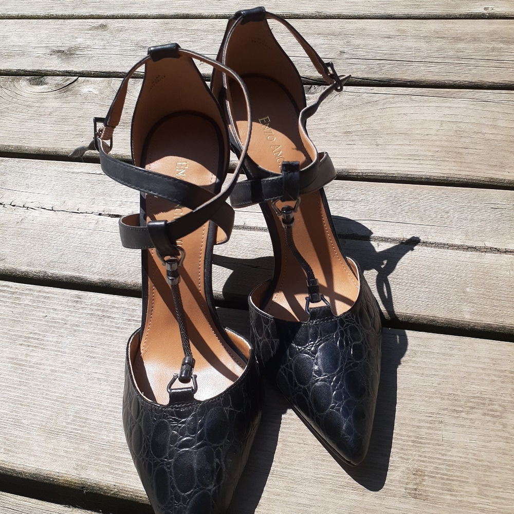Enzo Angiolini black pumps brand new